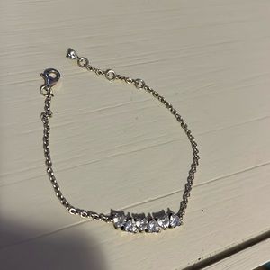 silver hearted bracelet! 16-18 inch